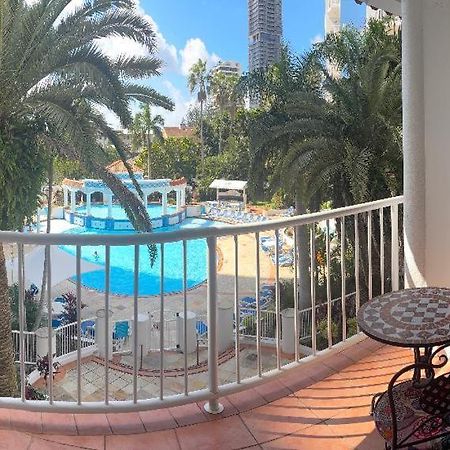 Location Location Location - Broadbeach :) Gold Coast Eksteriør bilde