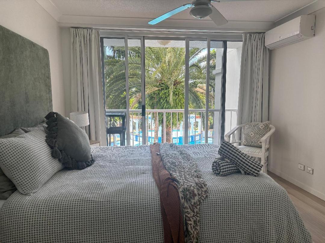 Location Location Location - Broadbeach :) Gold Coast Eksteriør bilde